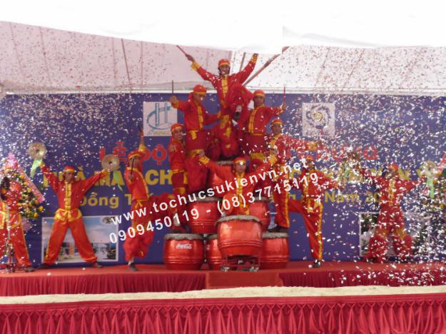 Vì sao phải múa lân khai trương Vì sao phải múa lân khai trương