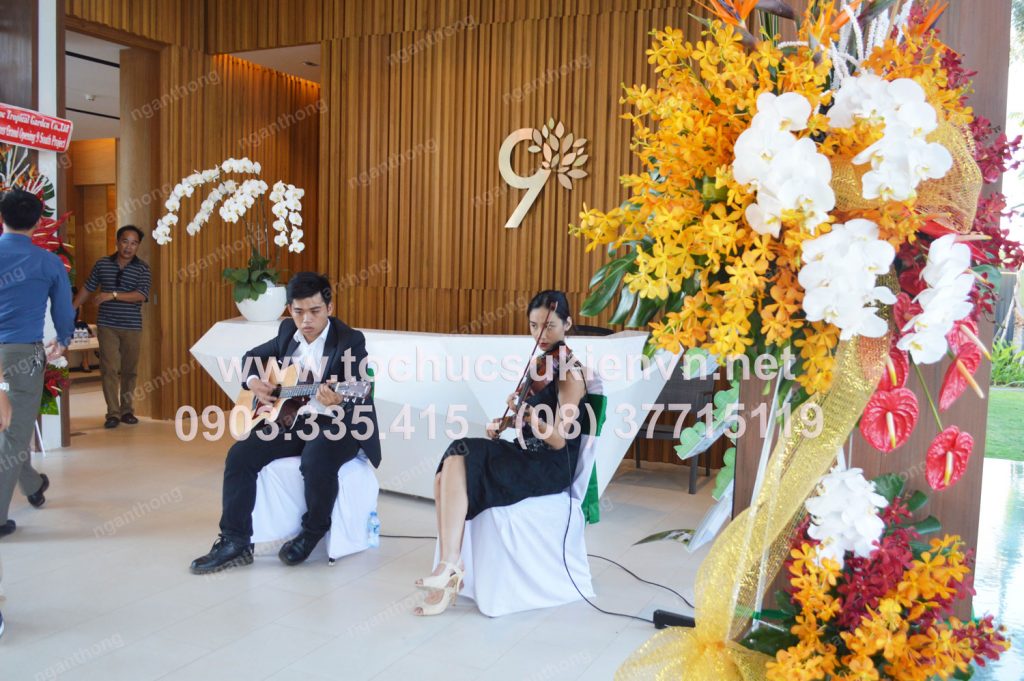 Hoạt động tư vấn tại lễ tham quan nhà mẫu 3