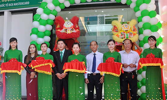 Tổ chức lễ khai trương khánh thành 9