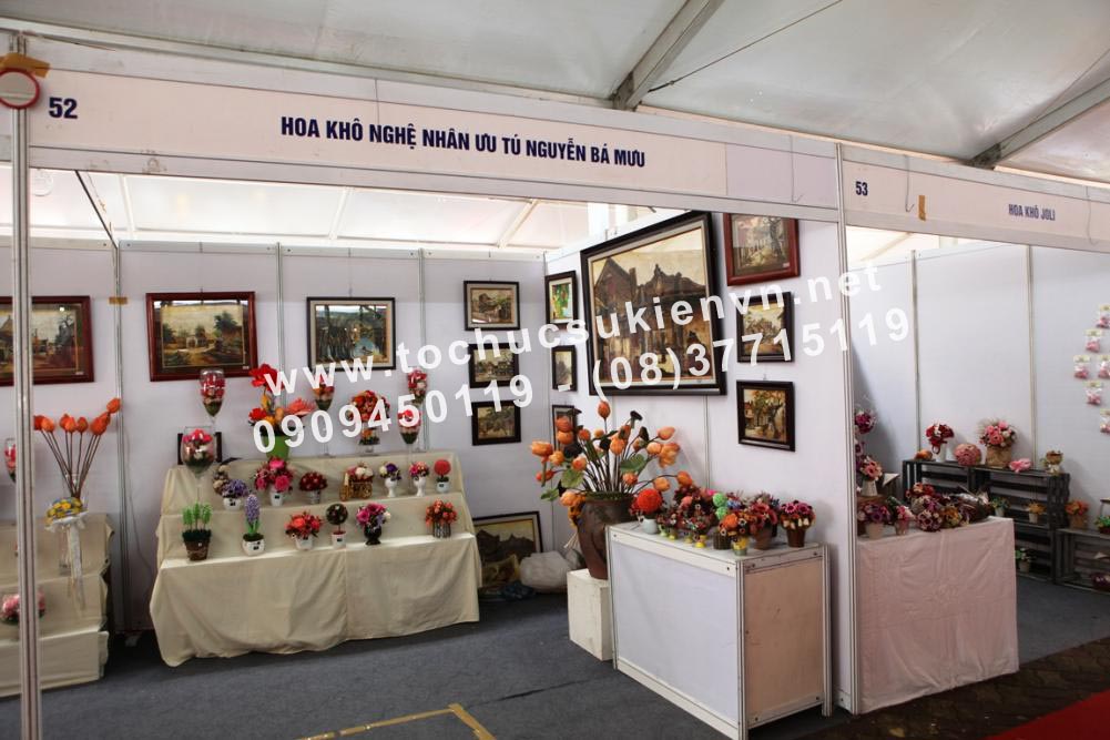 Cho thuê gian hàng hội chợ 16