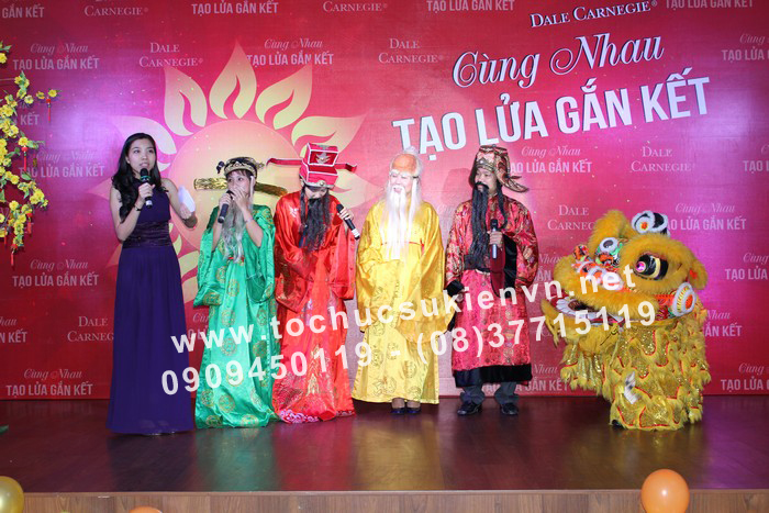 Thiết kế backdrop tiệc tất niên 2