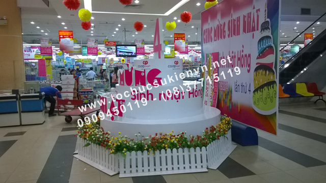 Trang trí sinh nhật lần thứ 4 Coop Mart bình dương 