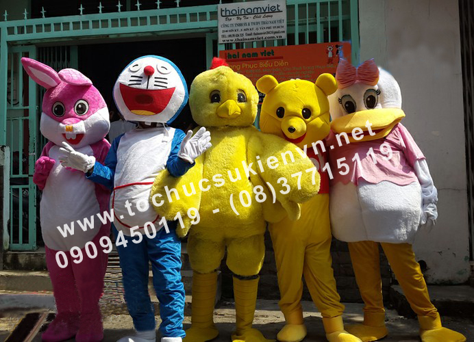 Cho thuê mascot gấu pooh, chuột micky 4