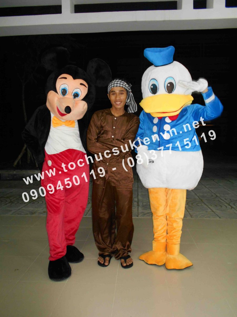 Cho thuê mascot gấu pooh, chuột micky Ngàn Thông 3