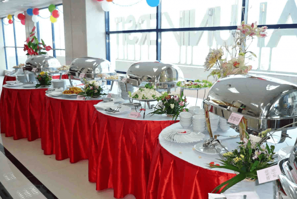 thuê bàn buffet