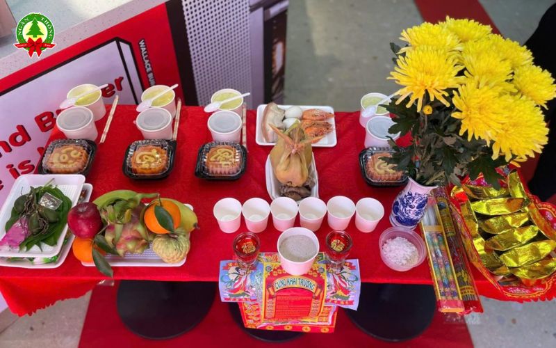 Mẫu văn khấn cúng khai trương đầu năm