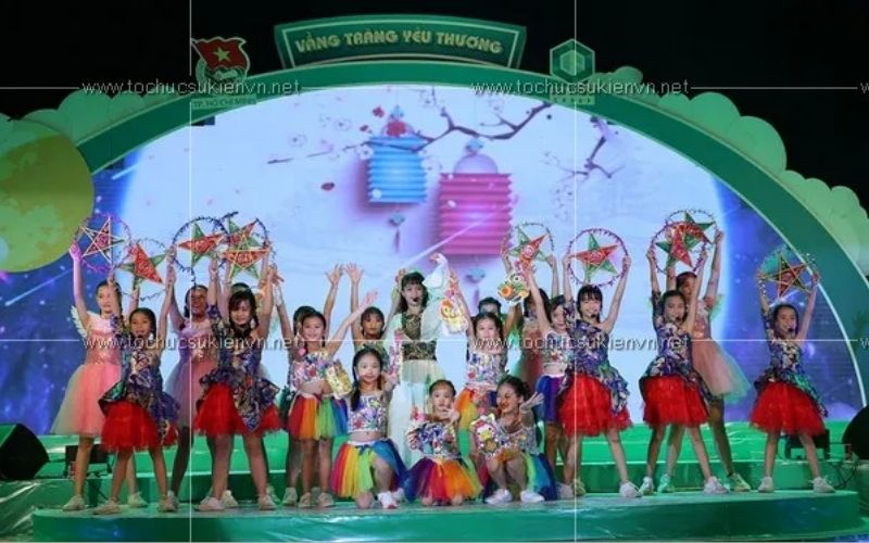 Âm thanh và ánh sáng quyết định đáng kể đến không khí của chương trình