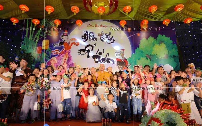 Đội ngũ nhân sự tổ chức đa dạng, giàu kinh nghiệm