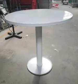 Bàn tròn mặt tôn dk 0.8m, cao 0.75m