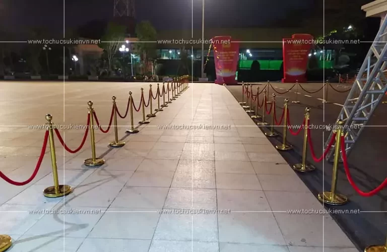 trụ inox