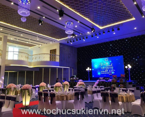 các bước tổ chức hội nghị khách hàng