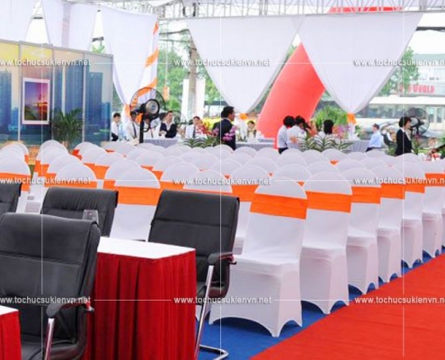 thuê bàn ghế tphcm giá rẻ