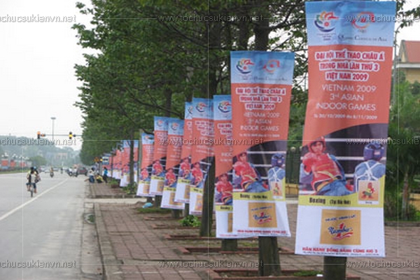 Ý tưởng treo banner, poster, flyer truyền thông sự kiện