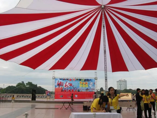 Cho thuê nhà bạt tại các lễ khởi công, lễ khai trương, lễ khánh thành, hội chợ