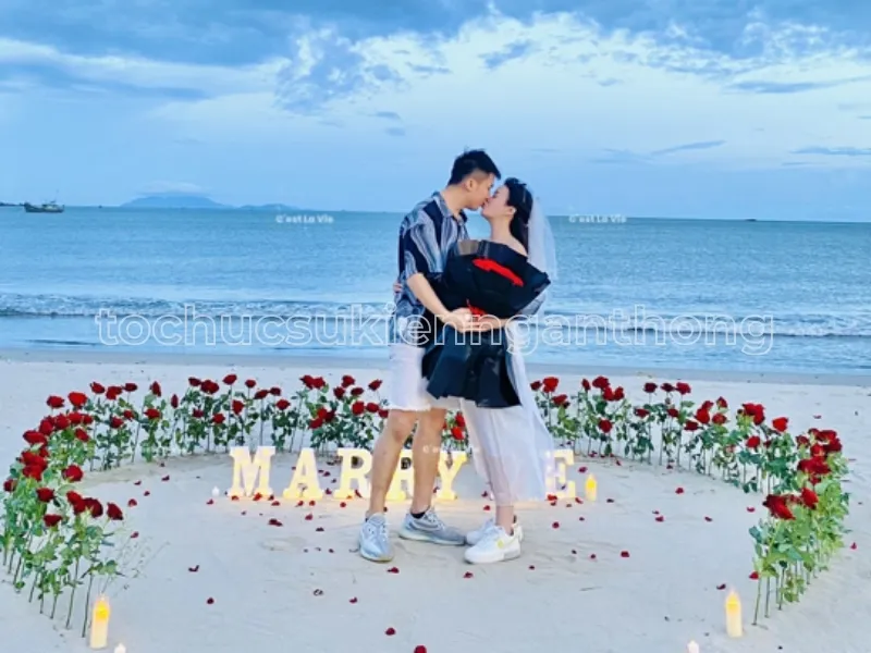 trang trí cầu hôn ngoài trời