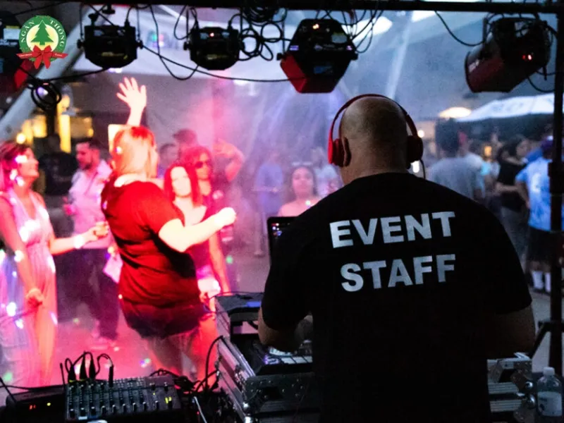 các vị trí trong tổ chức sự kiện