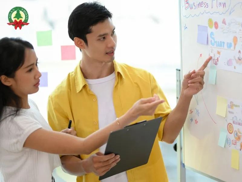 các vị trí trong tổ chức sự kiện