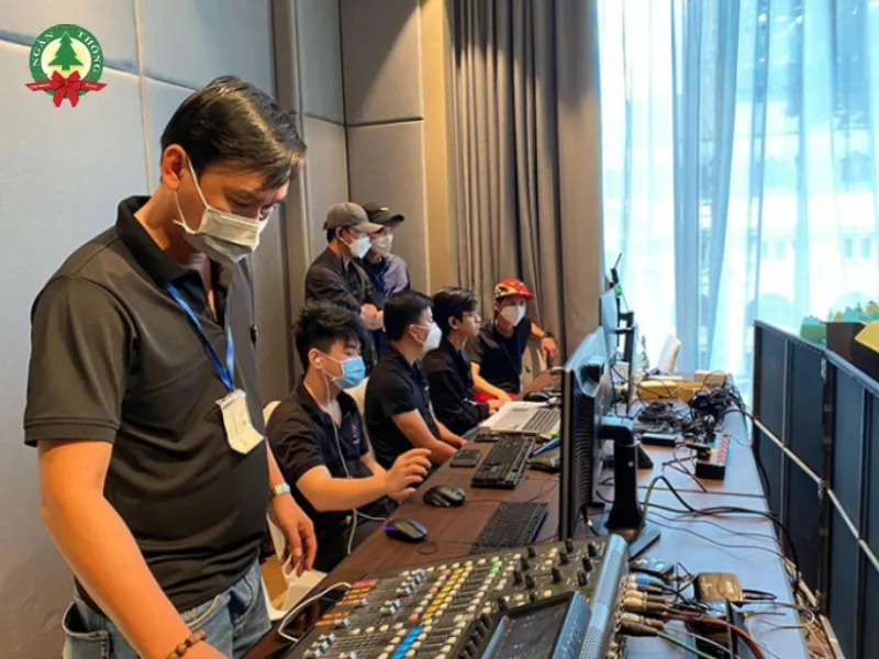 các vị trí trong tổ chức sự kiện