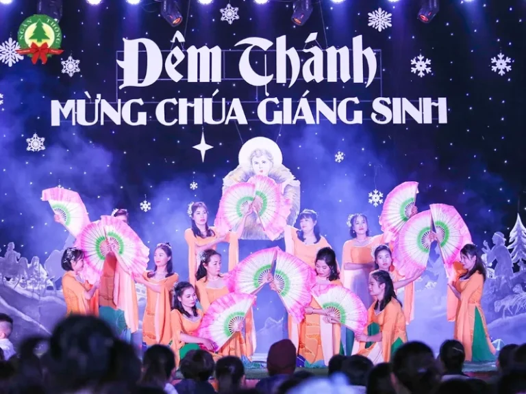 kịch bản diễn nguyện giáng sinh 2025