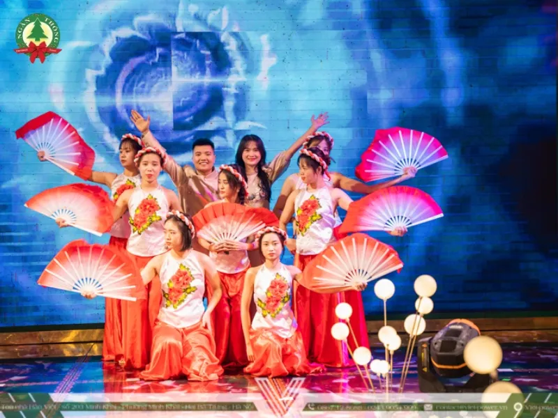 bài hát tất niên cuối năm