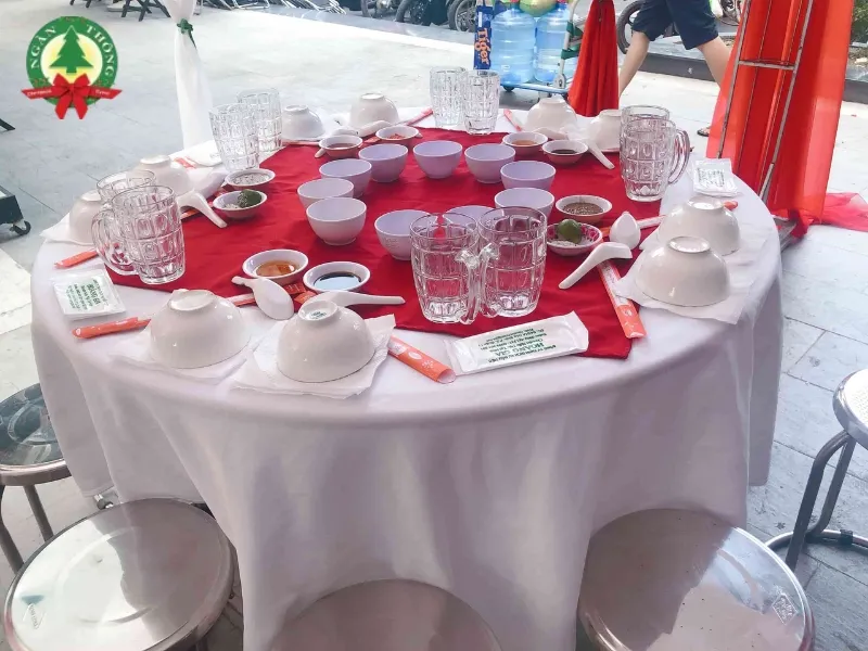 dịch vụ cho thuê bàn ghế chén dĩa