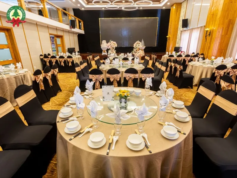 xu hướng đặt tiệc liên hoan cuối năm