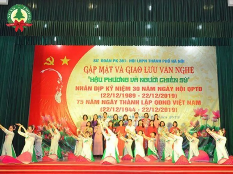 lời dẫn chương trình văn nghệ chào mừng đại hội