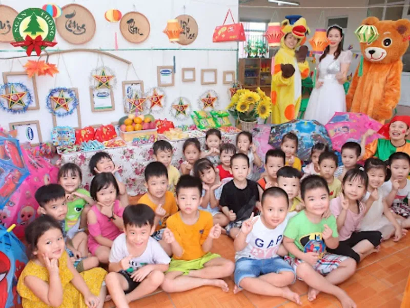 tổ chức trung thu cho các cháu