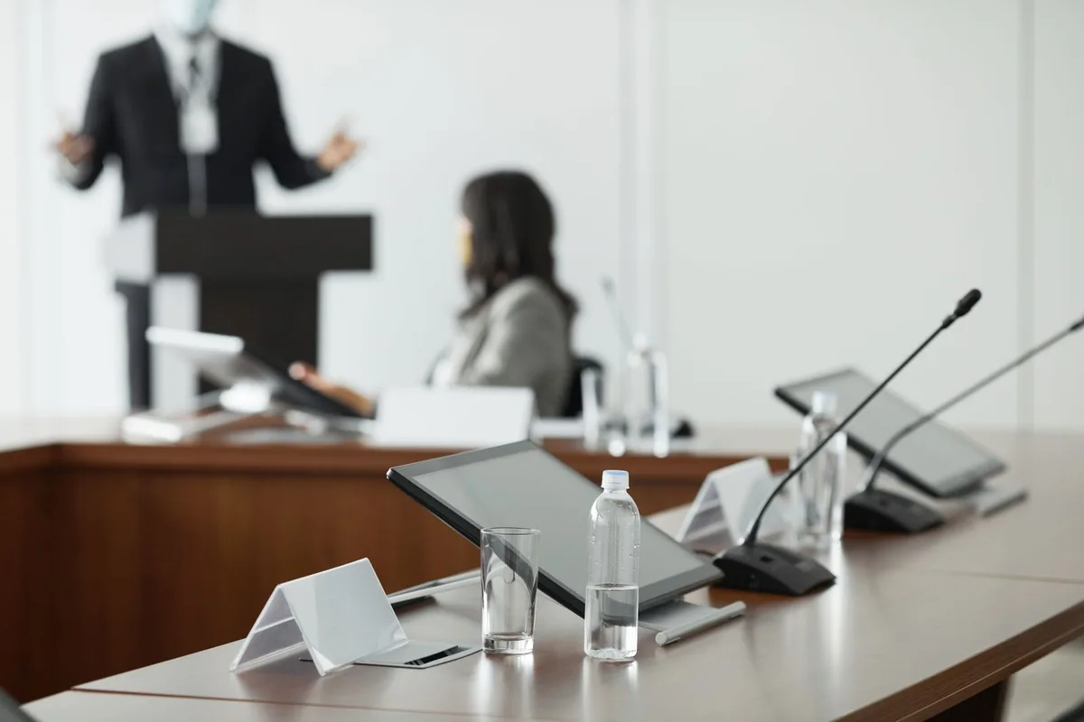 Giải đáp những băn khoăn: Tổ chức hội thảo khoa học là gì để vừa uy tín vừa tối ưu? Giải đáp những băn khoăn: Tổ chức hội thảo khoa học là gì để vừa uy tín vừa tối ưu?